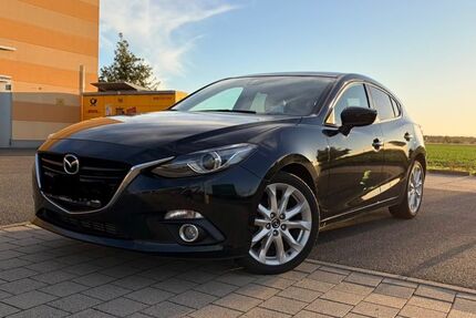 Mazda 3 180.000 km 8.900 &euro; Waldsee 67165