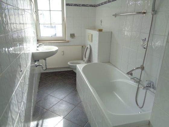 Mehrfamilienhaus, Wohnhaus Uffenheim - 7 Zimmer, 178 m&sup2;, 210.000&euro; | Angebot:25879295