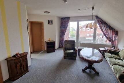 Charmante, gut vermietete zwei-Zimmer-Dachgeschosswohnung zu verkaufen 2 zimmer