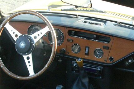 Triumph Spitfire 16.280 km 11.800 &euro; Köln 51143