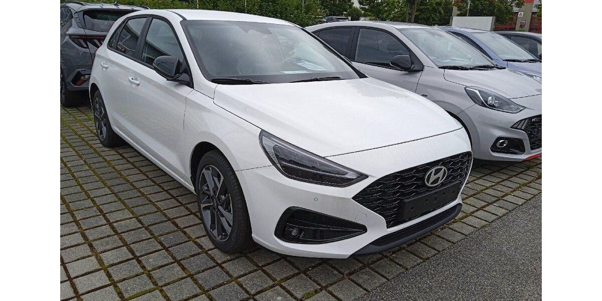 Hyundai i30 1.868 km 23.899 &euro; Traunstein 83278