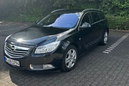 Opel Insignia 225.300 km 4.900 &euro; Köln 50999