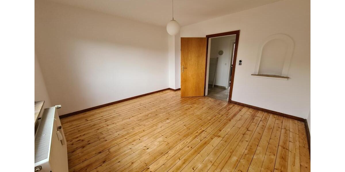 Erdgeschoßwohnung Bergisch Gladbach Alt-Frankenforst - 2 Zimmer, 56 m&sup2;, 781&euro; | Angebot:24795192