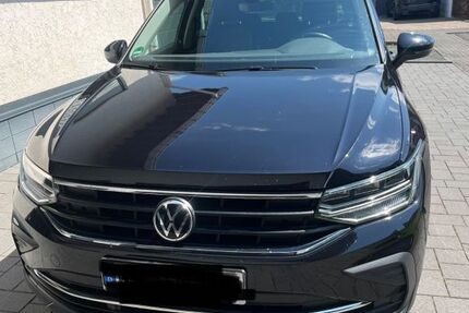 VW Tiguan 90.600 km 21.500 &euro; Höhn 56462
