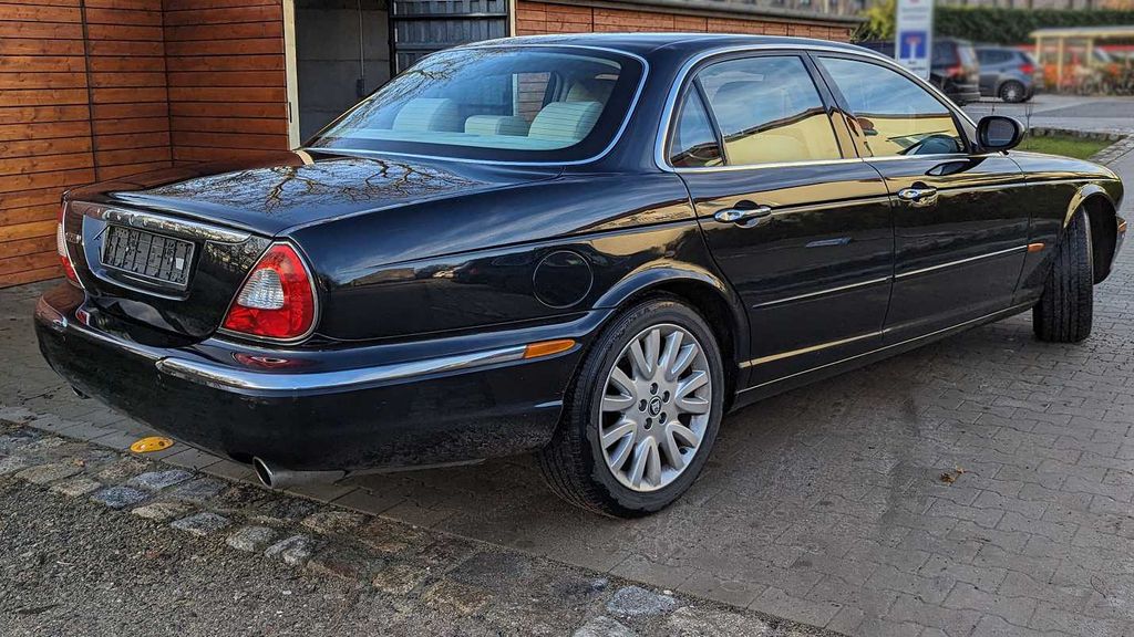 Jaguar XJ8 115.000 km 17.500 &euro; Königs Wusterhausen 15712