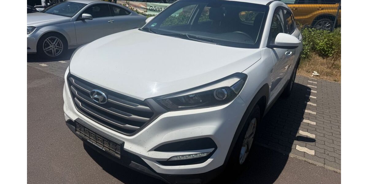 Hyundai TUCSON 340.000 km 6.490 &euro; Schweich-Issel 54338