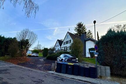 Mehrfamilienhaus in ruhiger Lage mit viel Potenzial 13 zimmer