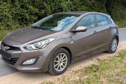 Hyundai i30 144.000 km 5.599 € Ibbenbüren 49477