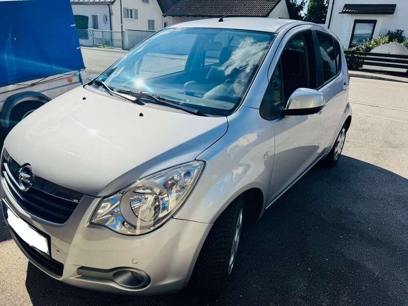 Opel Agila 65.500 km 5.950 € Germering 82110