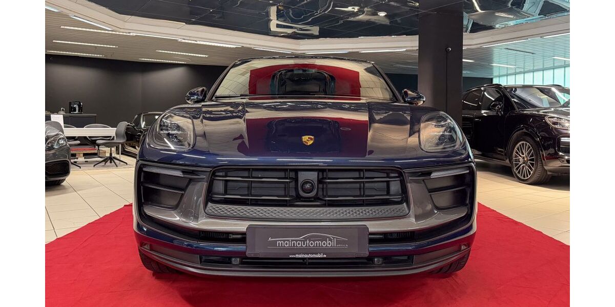 Porsche Macan 80.200 km 62.490 &euro; Würzburg 97070