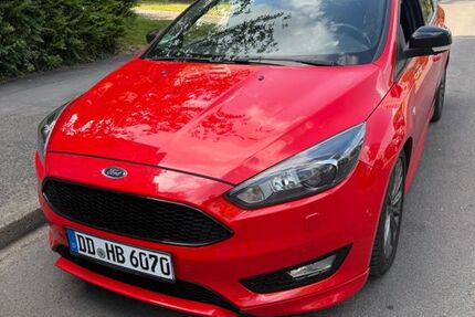 Ford Focus 124.876 km 12.500 &euro; Dresden 01257