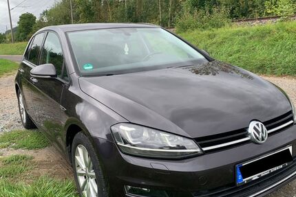 VW Golf 123.000 km 12.990 € Breitbrunn 96151