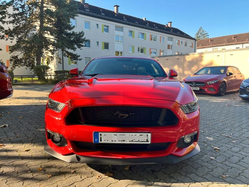 Ford Mustang 46.100 km 36.300 € Nürnberg 90425