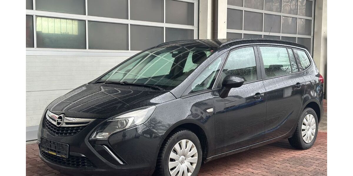Opel Zafira Tourer 199.500 km 5.990 &euro; München 80995