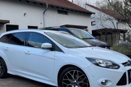 Ford Focus 109.000 km 9.300 &euro; Neu-Anspach 61267