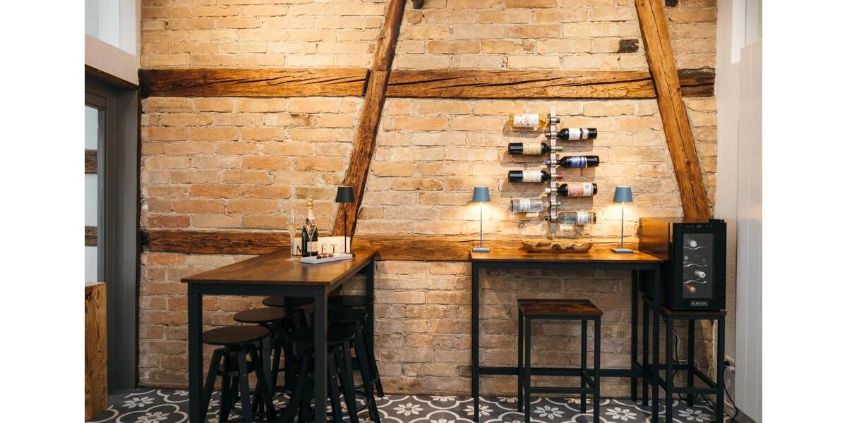 Möbliertes Penthouse mit Dachterrasse in der Altstadt 4 zimmer