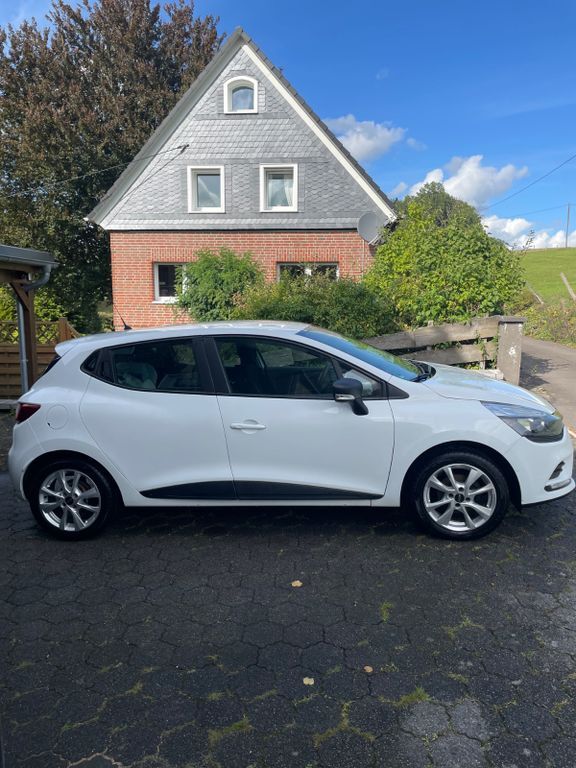 Clio