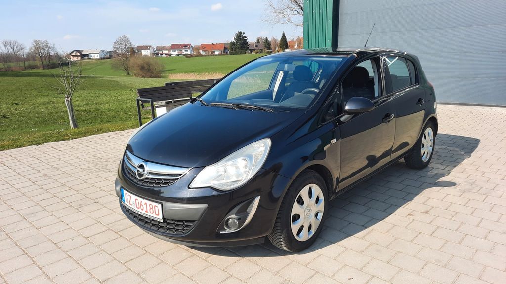 Opel Corsa 132.000 km 3.790 &euro; Kötz 89359