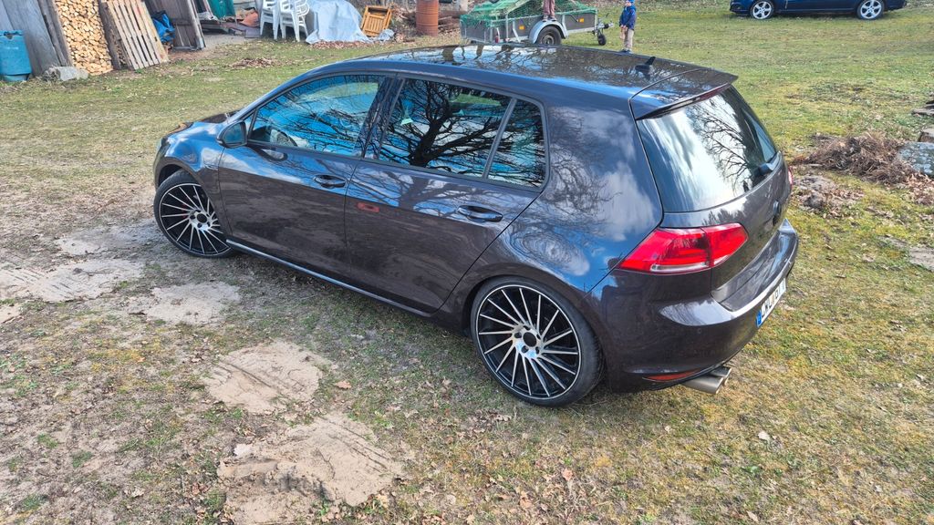 VW Golf 77.500 km 13.800 &euro; Boizenburg 19258