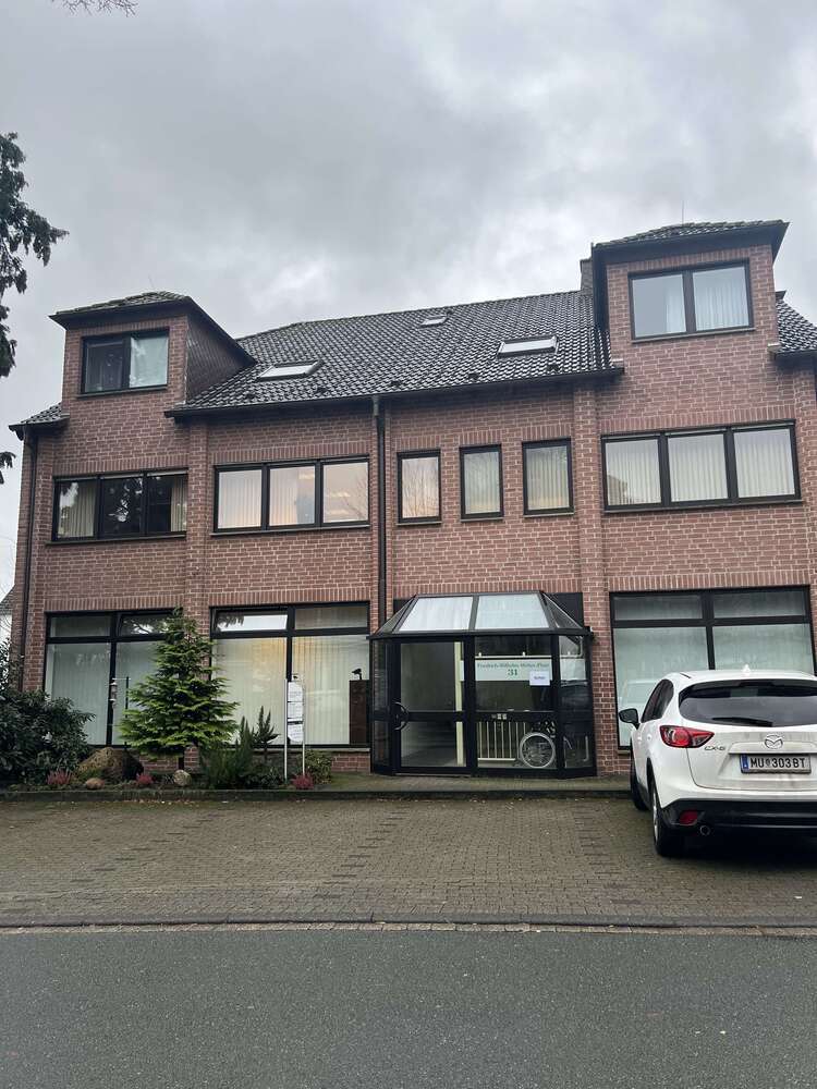 Wohnung zum Mieten in Bad Lippspringe 465 € 57.68 m²