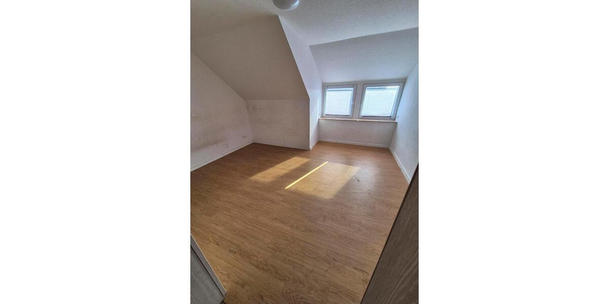 Einfamilienhaus Barßel - 8 Zimmer, 230 m&sup2;, 299.900&euro; | Angebot:27084714