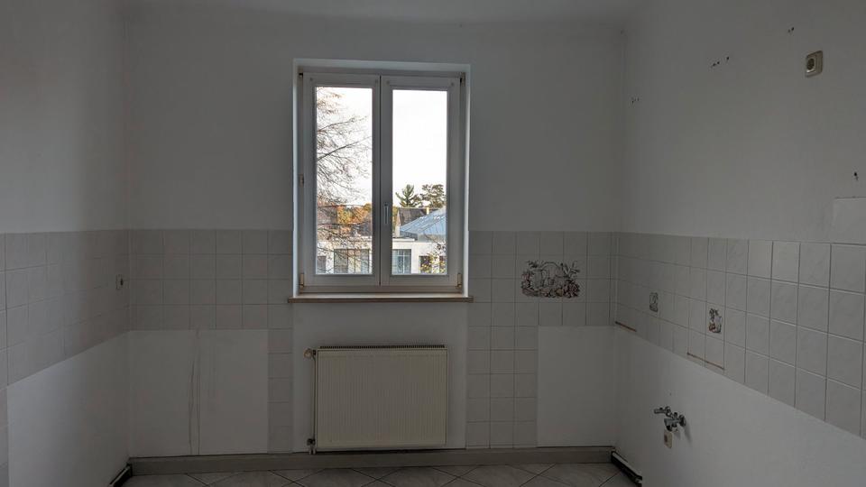 Etagenwohnung Kamenz - 4 Zimmer, 107 m&sup2;, 700&euro; | Angebot:14331988