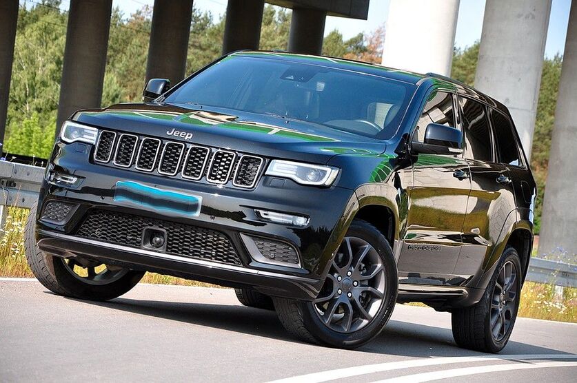 Jeep Grand Cherokee 86.000 km 41.990 € Gifhorn 38518