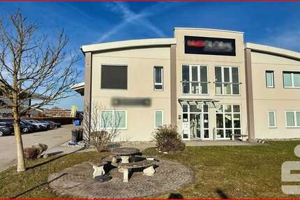 Gewerbeobjekt Saaldorf-Surheim Surheim - 650&euro; | Angebot:26279090