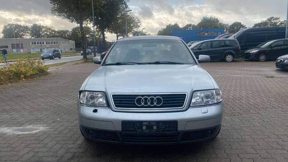 Audi A6 390.000 km 700 € Henstedt Ulzburg 24558