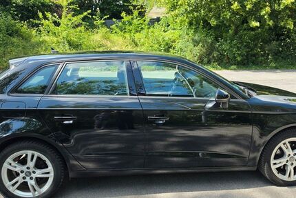 Audi A3 129.000 km 13.500 &euro; Schwerte 58239