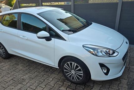 Ford Fiesta 147.800 km 7.900 &euro; Oberhausen 46149