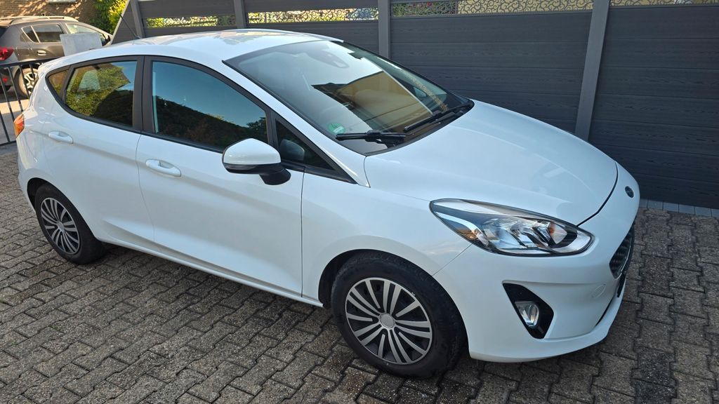 Ford Fiesta 147.800 km 7.900 &euro; Oberhausen 46149