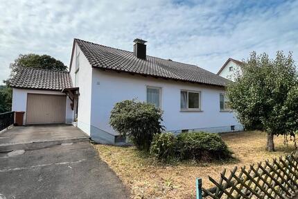 Geräumiges EFHZFH in Helmstadt zu vermieten