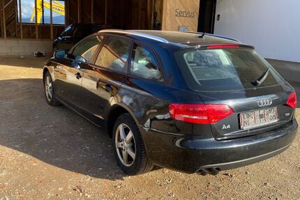 Audi A4 241.216 km 4.500 &euro; Weiding 93495