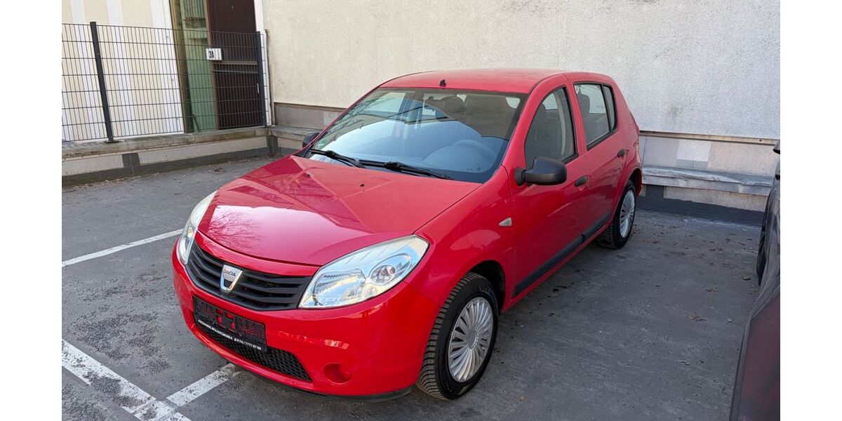 Dacia Sandero 110.000 km 980 &euro; Berlin 10585