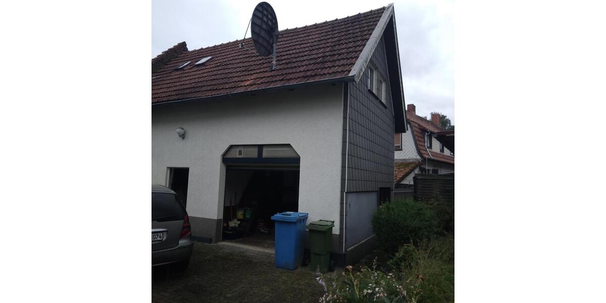 Doppelhaushälfte Bad Sachsa - 9 Zimmer, 180 m&sup2;, 129.000&euro; | Angebot:27091016