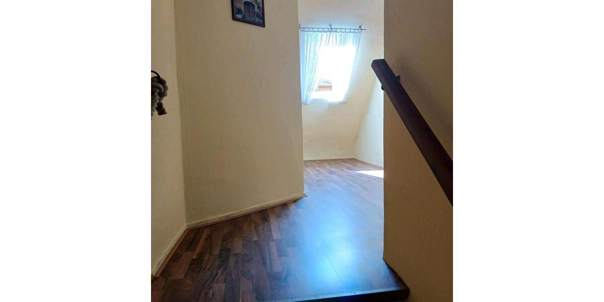 Einfamilienhaus Arnstadt - 5 Zimmer, 155 m&sup2;, 249.000&euro; | Angebot:26503156
