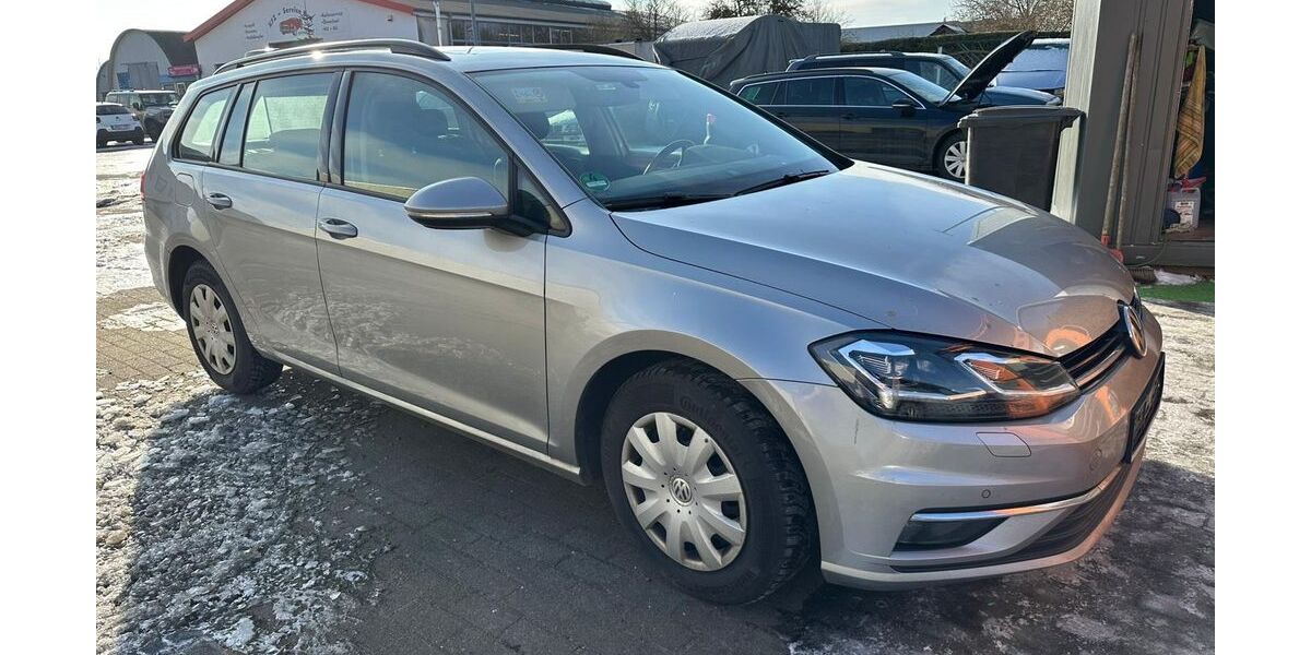 VW Golf 261.600 km 8.900 &euro; Stäbelow bei Rostock 18198