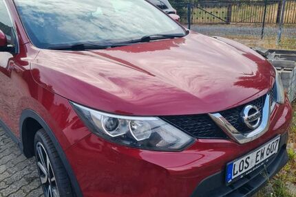 Nissan Qashqai 49.781 km 14.300 € Langewahl 15518