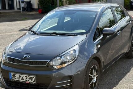 Kia Rio 70.199 km 5.900 &euro; Langenfeld 40764
