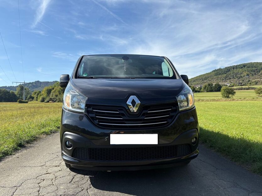 Renault Trafic 144.000 km 16.099 € Biedenkopf 35216