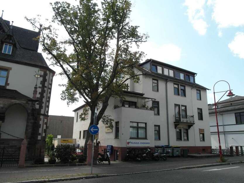 Wohnung zum Mieten in Marburg 265 € 12 m²