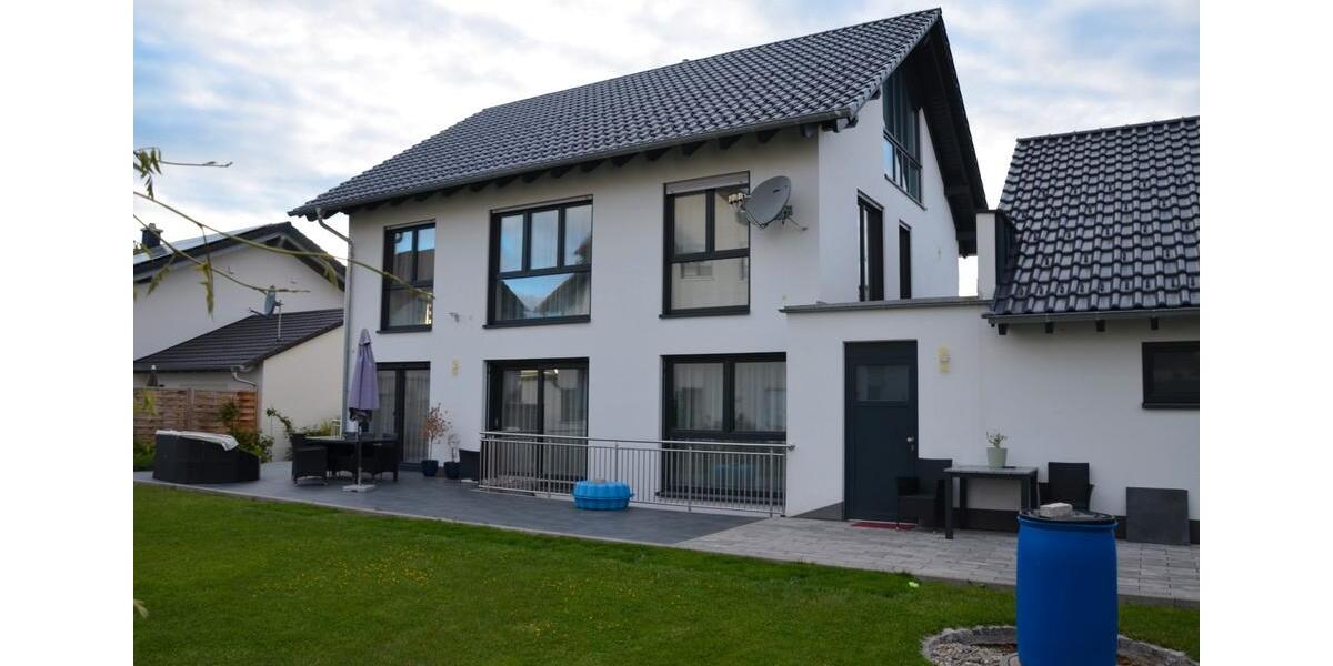 Einfamilienhaus Bad Grönenbach - 10 Zimmer, 300 m&sup2;, 1.800.000&euro; | Angebot:27088318