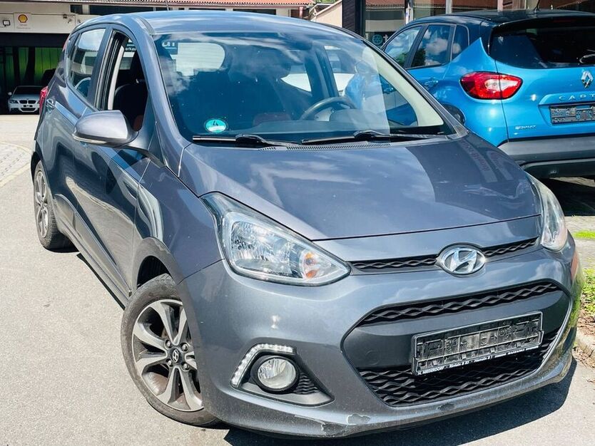i10
