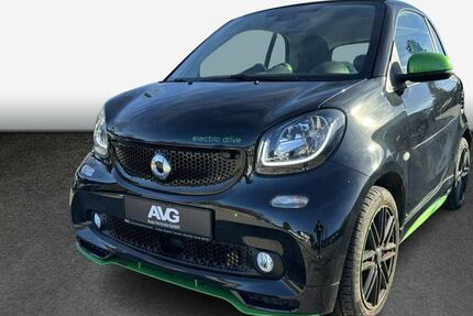 Smart ForTwo 21.990 km 8.900 &euro; Bad Tölz 83646