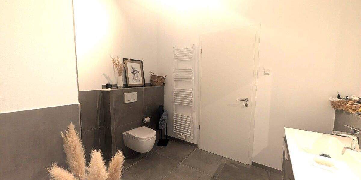 Etagenwohnung Neuendettelsau - 3 Zimmer, 98 m&sup2;, 359.000&euro; | Angebot:25732873