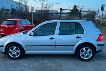 VW Golf