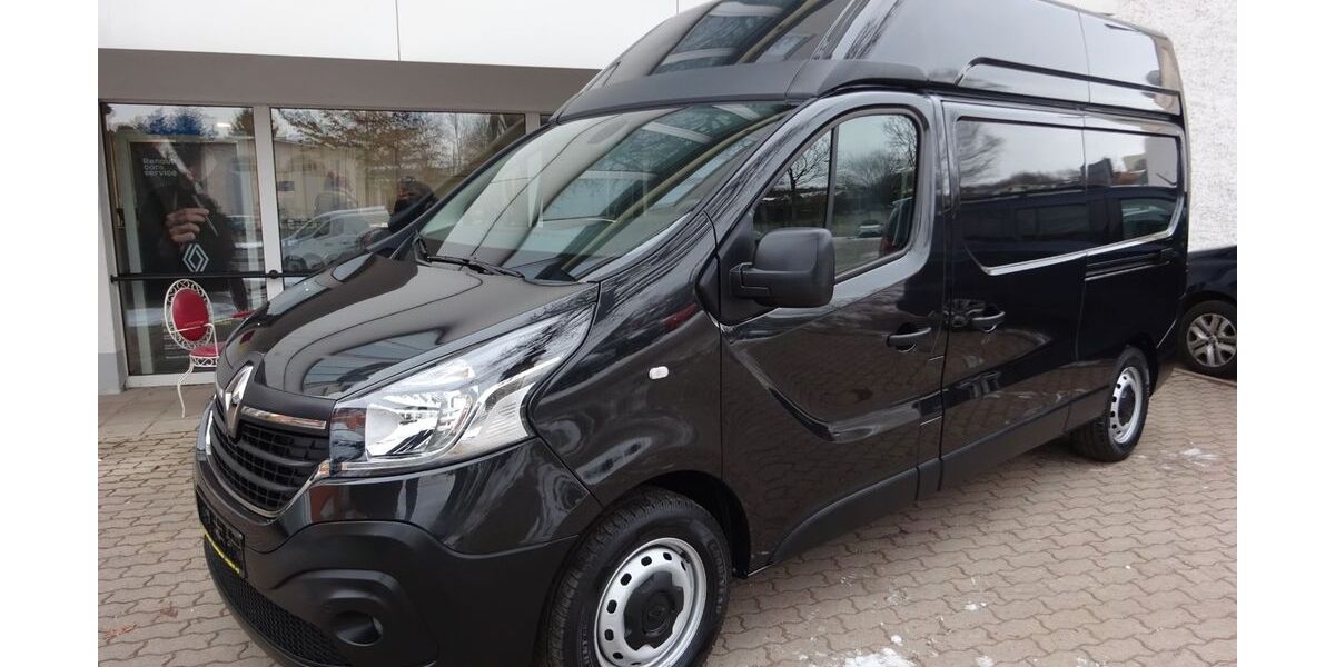 Renault Trafic 24.200 km 24.800 &euro; Dresden 01217