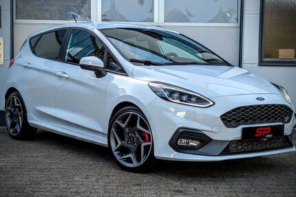 Ford Fiesta 90.850 km 16.490 &euro; Schwäbisch Gmünd 73529