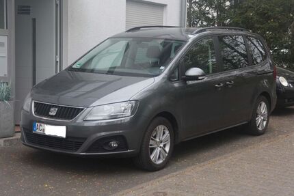 Seat Alhambra 194.000 km 9.800 &euro; Aachen (GERMANY) 52074